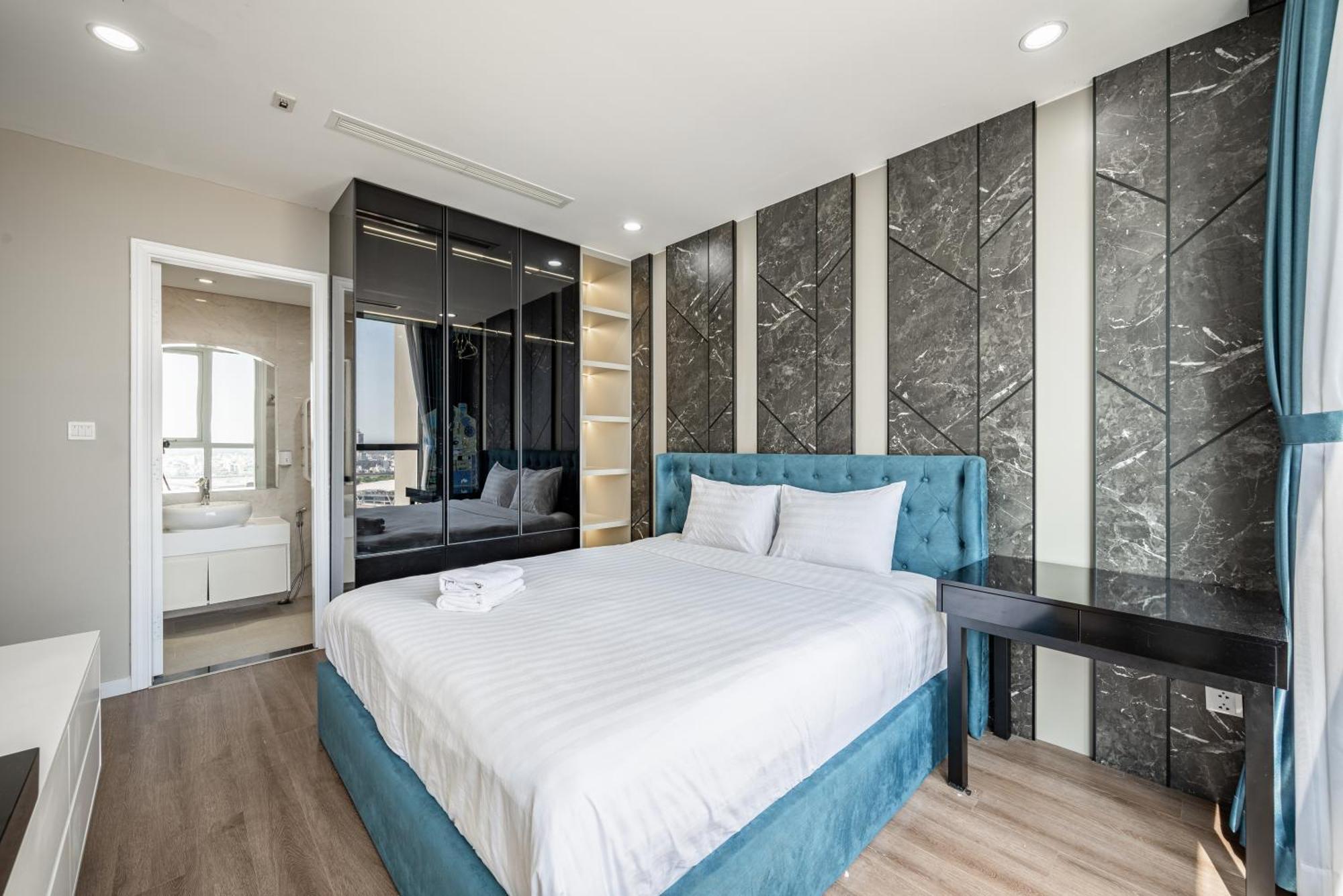 Apartment Vinhomes Park - Phan Dang Residences *