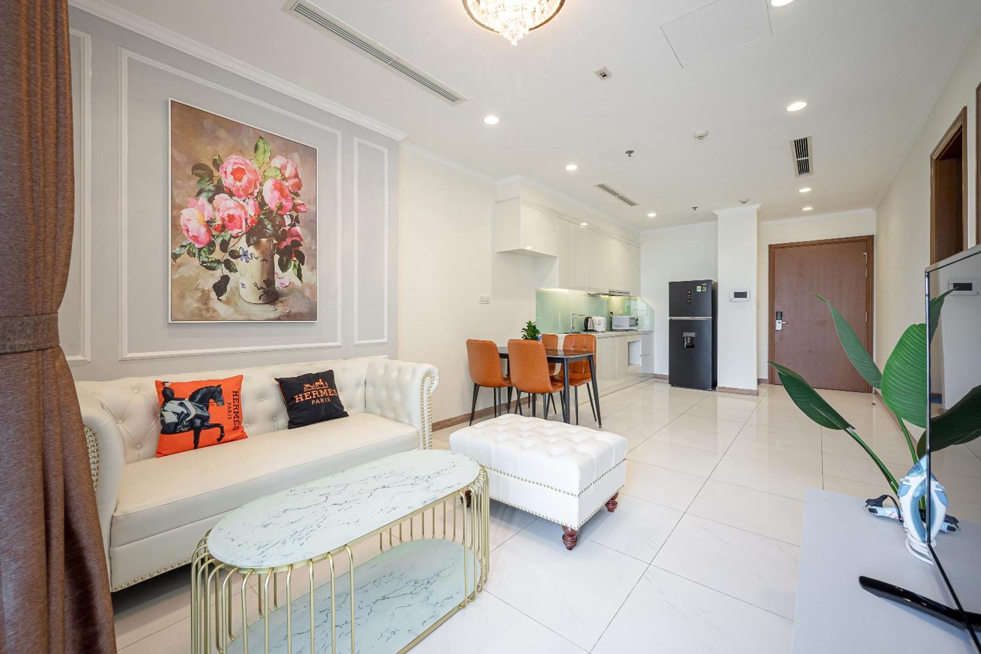 Apartment Vinhomes Park - Phan Dang Residences