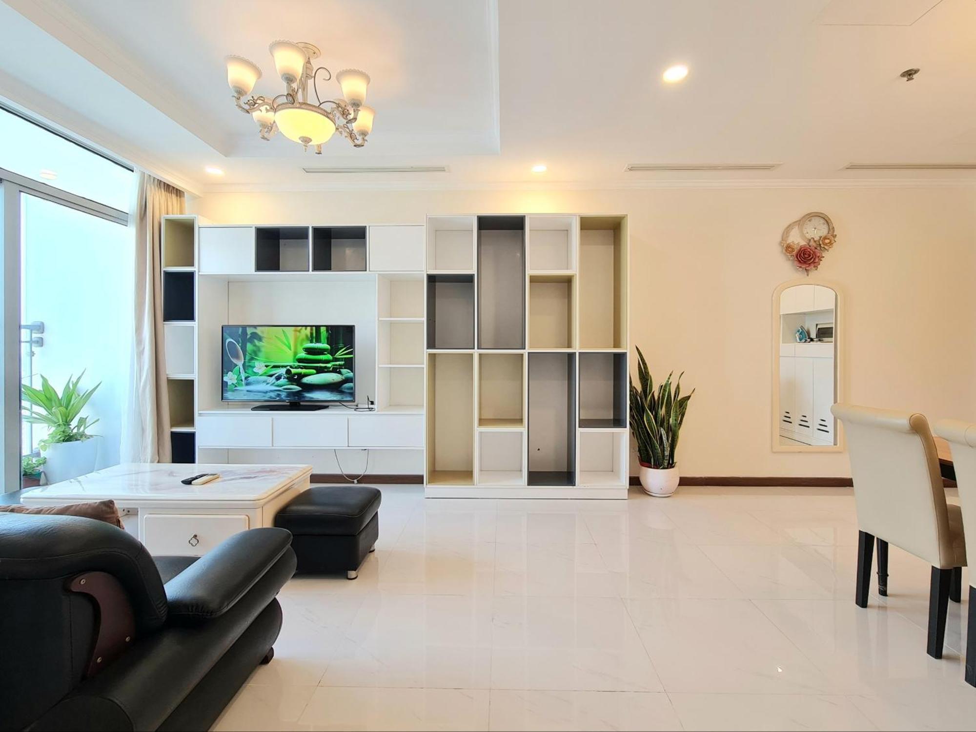 Apartment Vinhomes Park - Phan Dang Residences Ho Chi Minh City